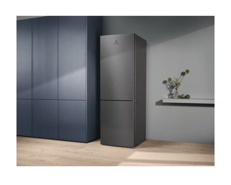 ELECTROLUX LNT5ME32U1 KOMBİ NO FROST İNOX BUZDOLABI