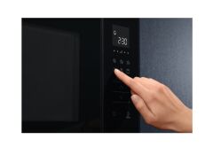 ELECTROLUX LMS2203EMX SİYAH MİKRODALGA