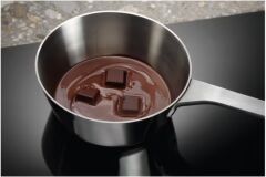 ELECTROLUX EIS67453 SİYAH İNDÜKSİYONLU OCAK