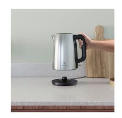ELECTROLUX E3K1-3ST ÇELİK KETTLE
