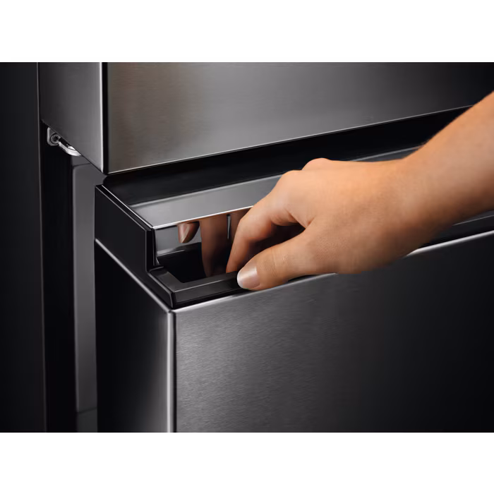 ELECTROLUX LLI9VE54X0 SOLO BUZDOLABI